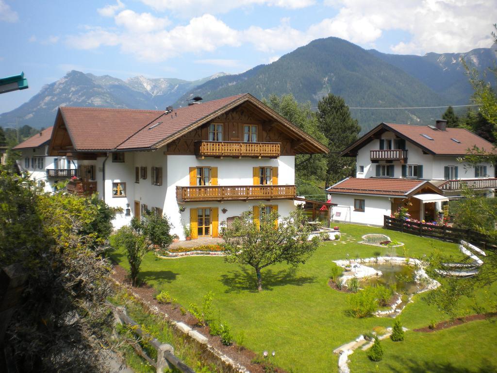 Haus Daheim Apartment Mittenwald Exterior foto