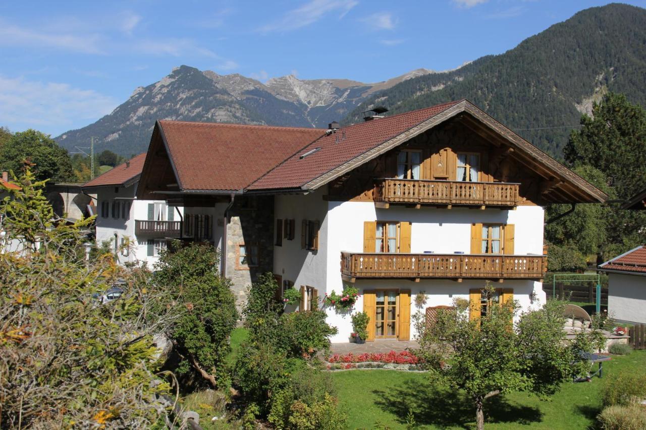 Haus Daheim Apartment Mittenwald Exterior foto
