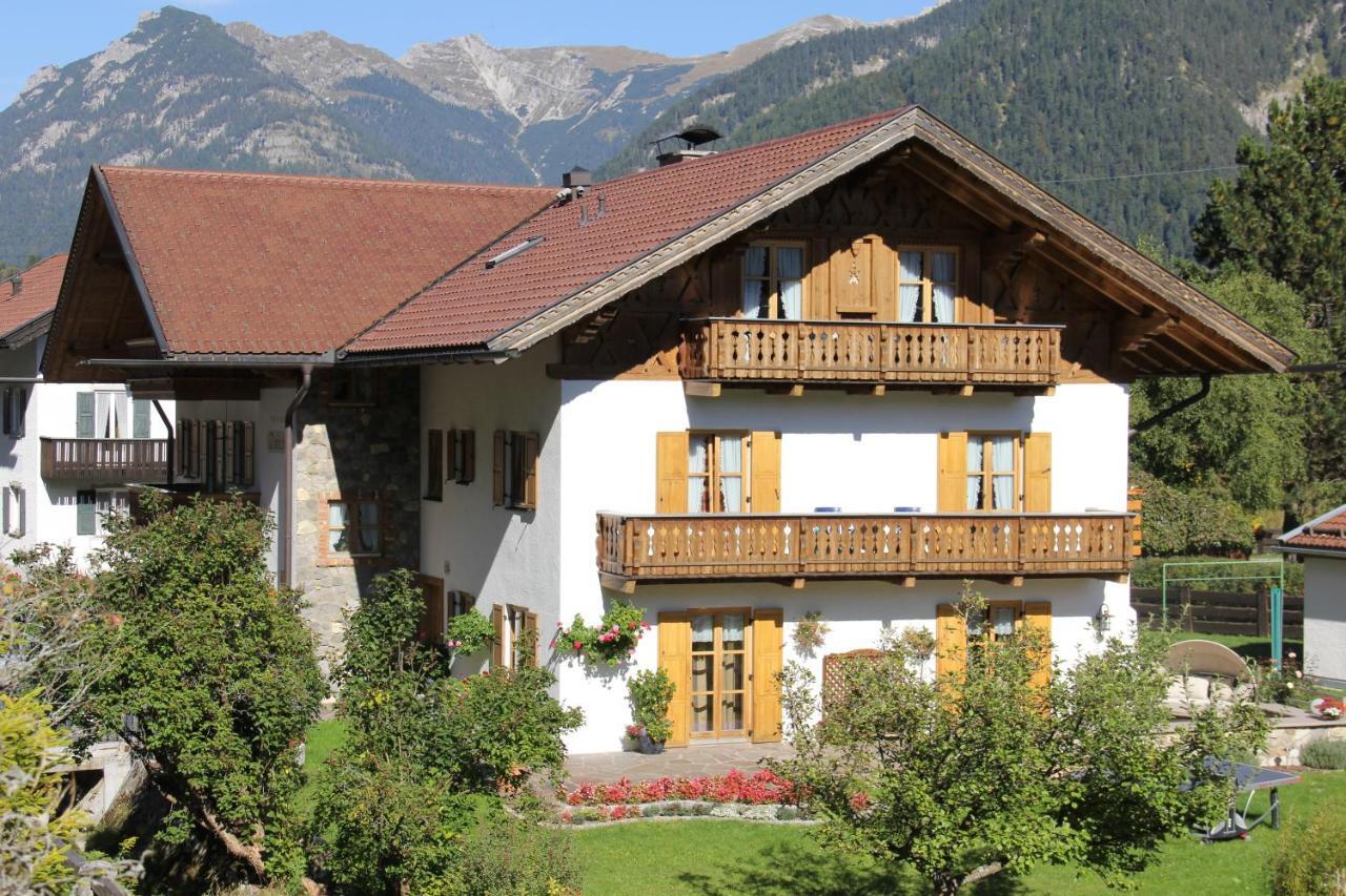 Haus Daheim Apartment Mittenwald Exterior foto